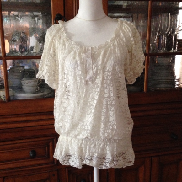 Notations Tops - Notations lace top